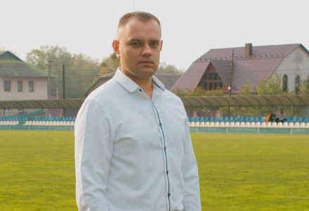 0AAA6F6C-5EB1-4A7E-8978-D3E1B28CB495